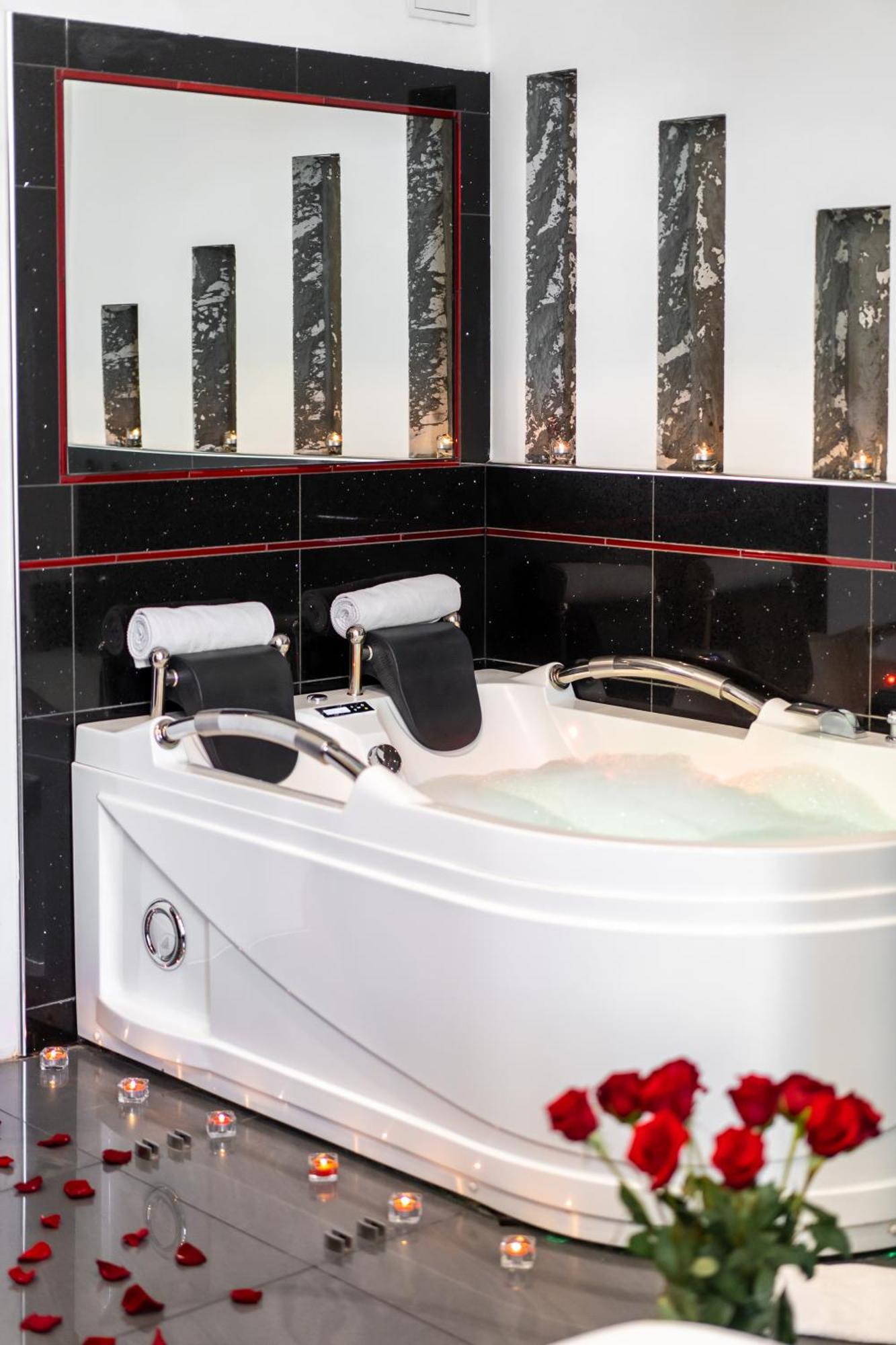 Komorowski Luxury Guest Rooms Krakow Luaran gambar